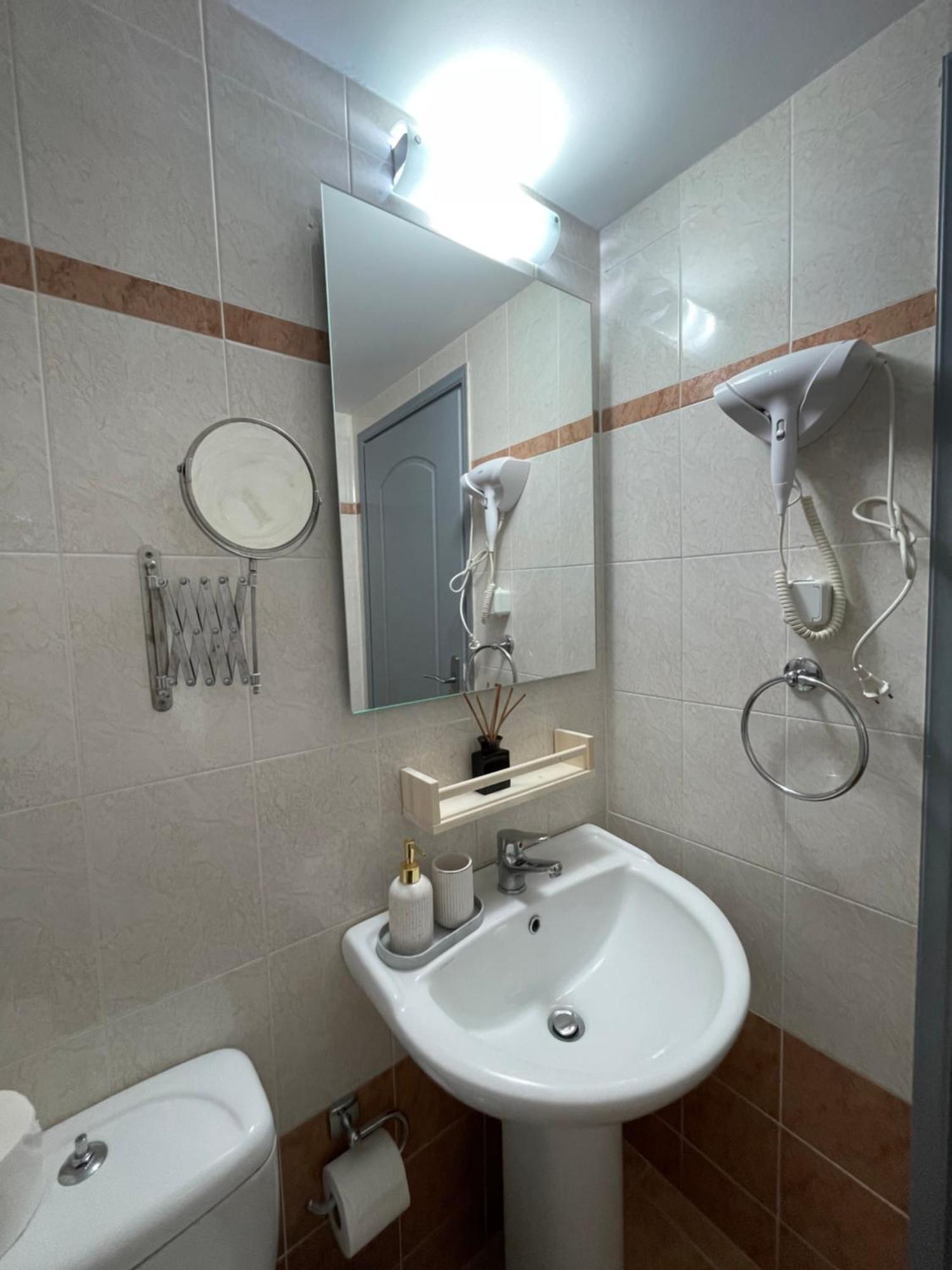 Helios Apartments 普拉基亚斯 外观 照片